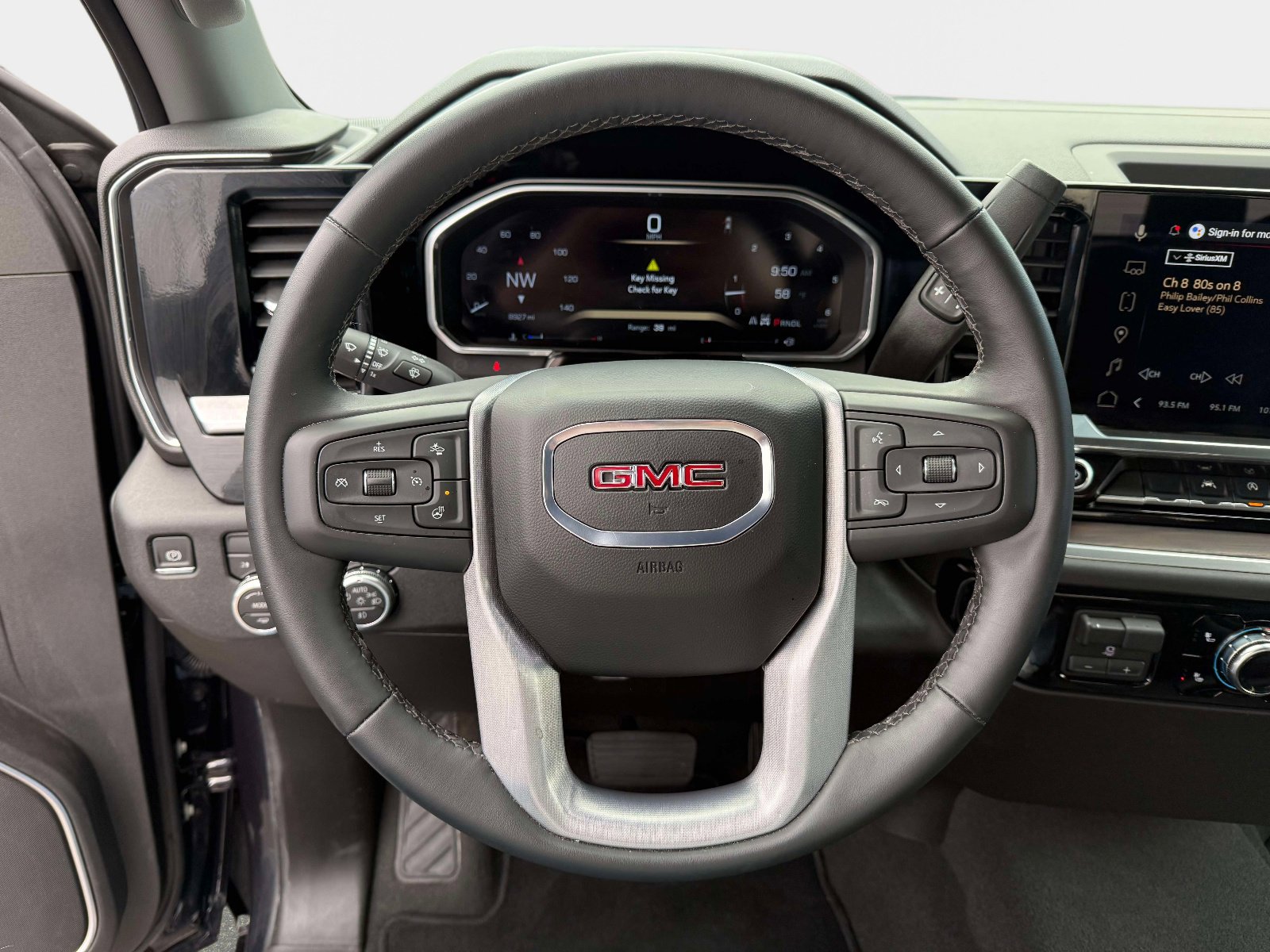 Used 2026 GMC Sierra 1500 SLT image 27