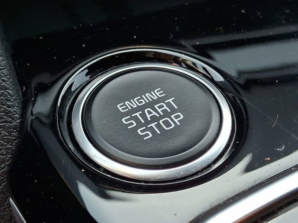 Certified 2025 Kia Sportage EX w/ Premium Package image 23