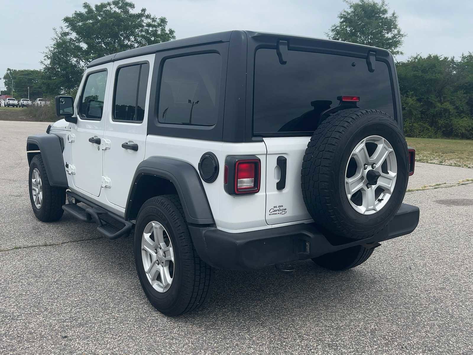 Used 2021 Jeep Wrangler Unlimited Sport AWD/4WD image 5