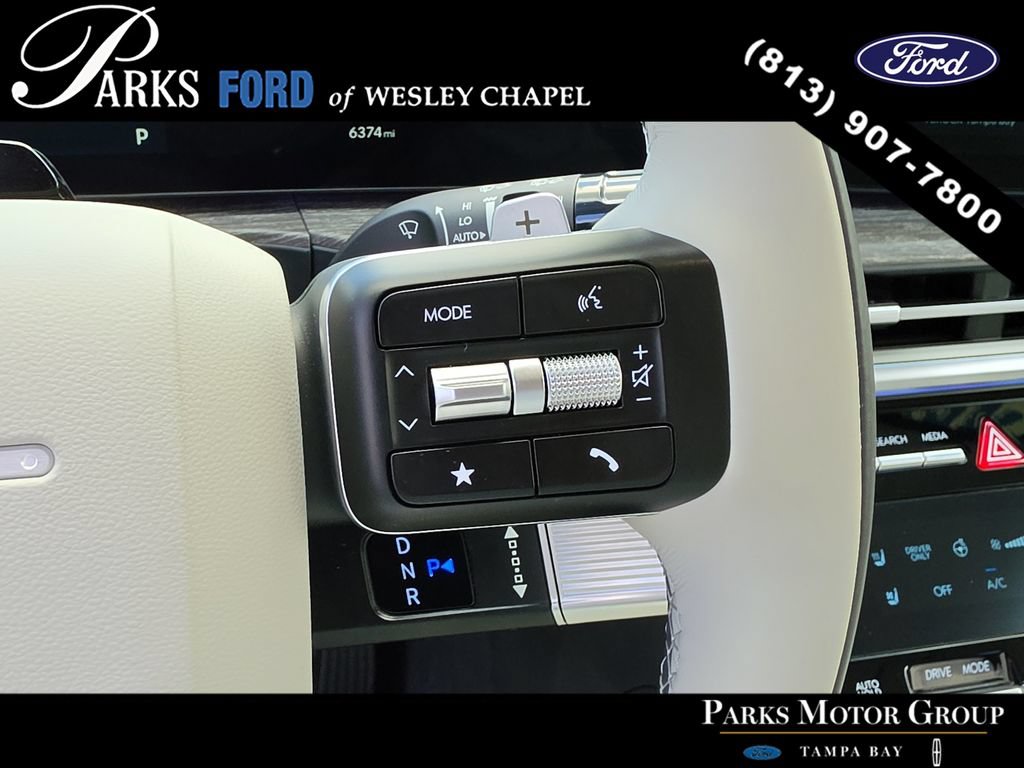 Used 2026 Hyundai Santa Fe Calligraphy FWD image 32