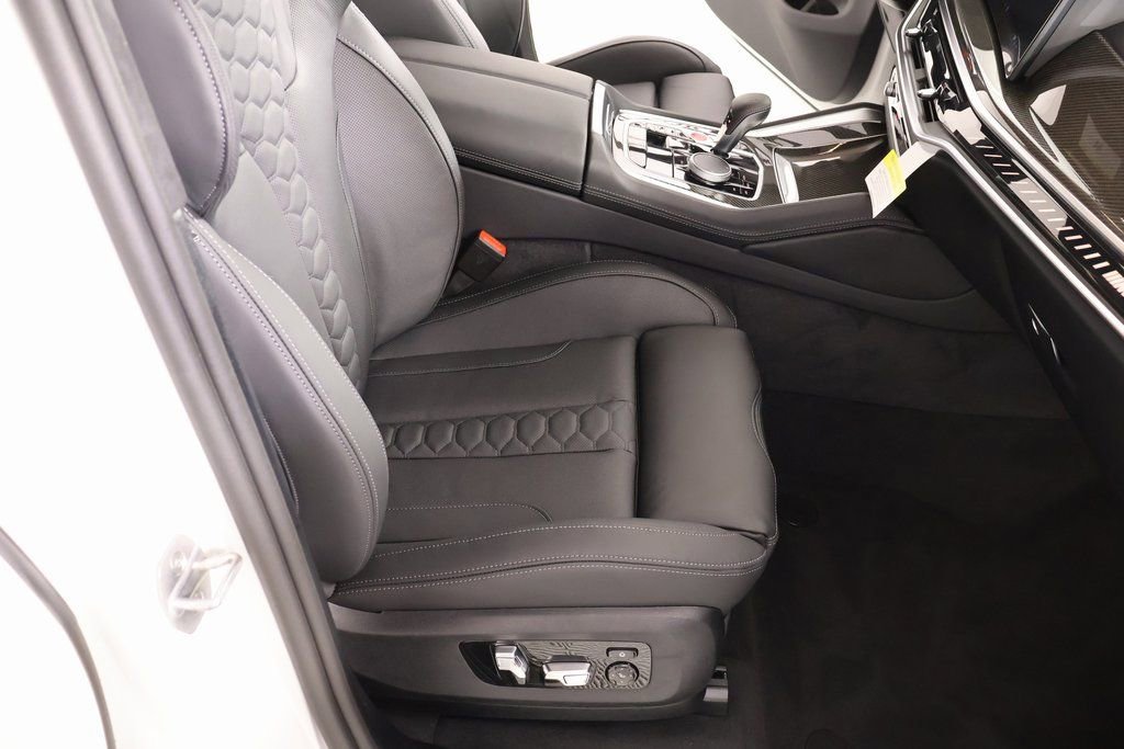 New 2026 BMW X5 M Competition w/ Executive Package AWD/4WD image 13