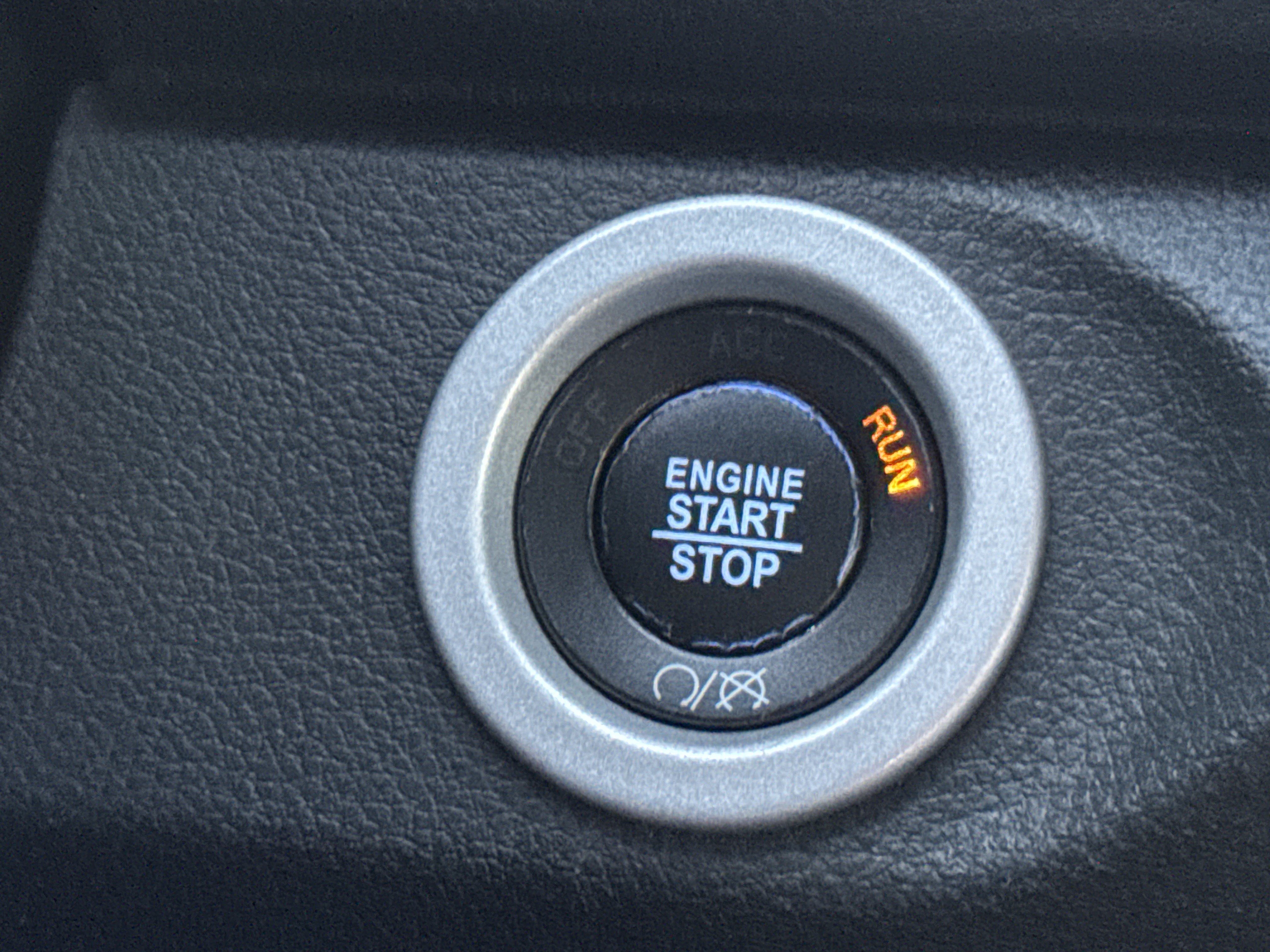 Used 2017 RAM 1500 Rebel w/ Luxury Group image 18