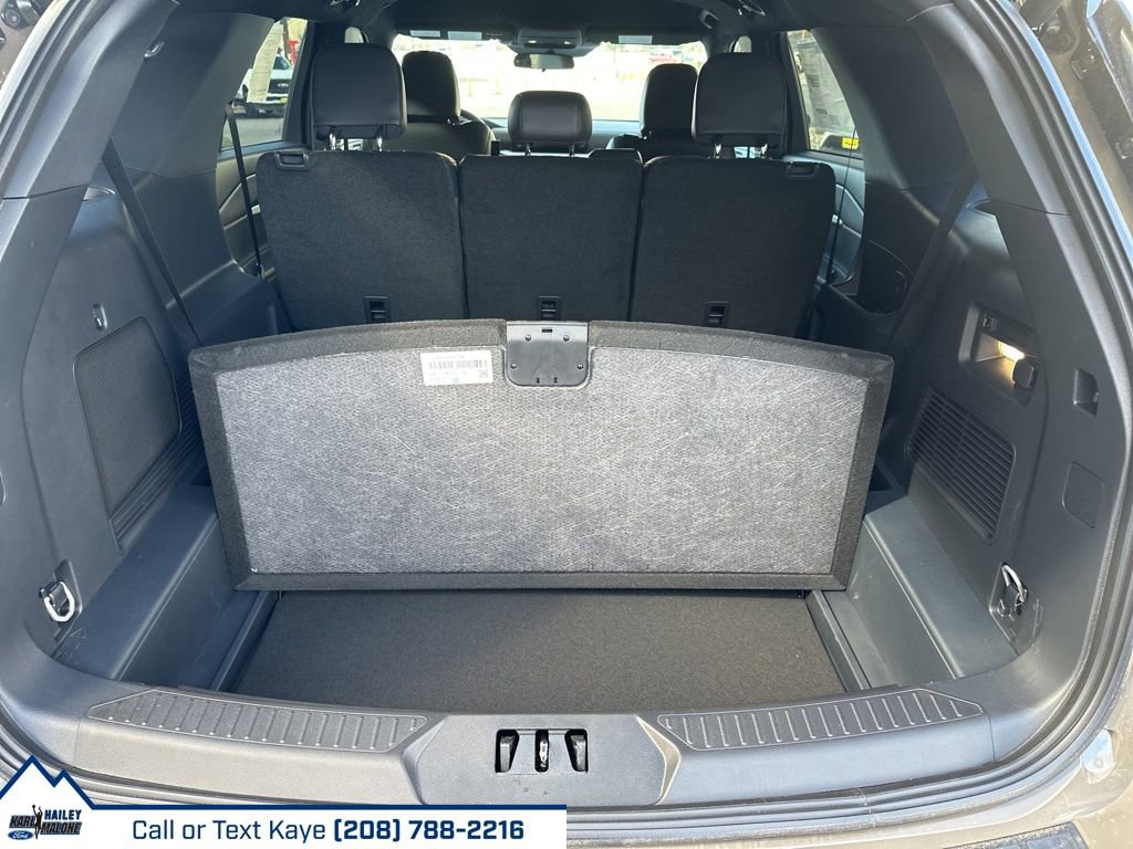 New 2026 Ford Explorer ST-Line w/ ST-Line Street Pack image 38