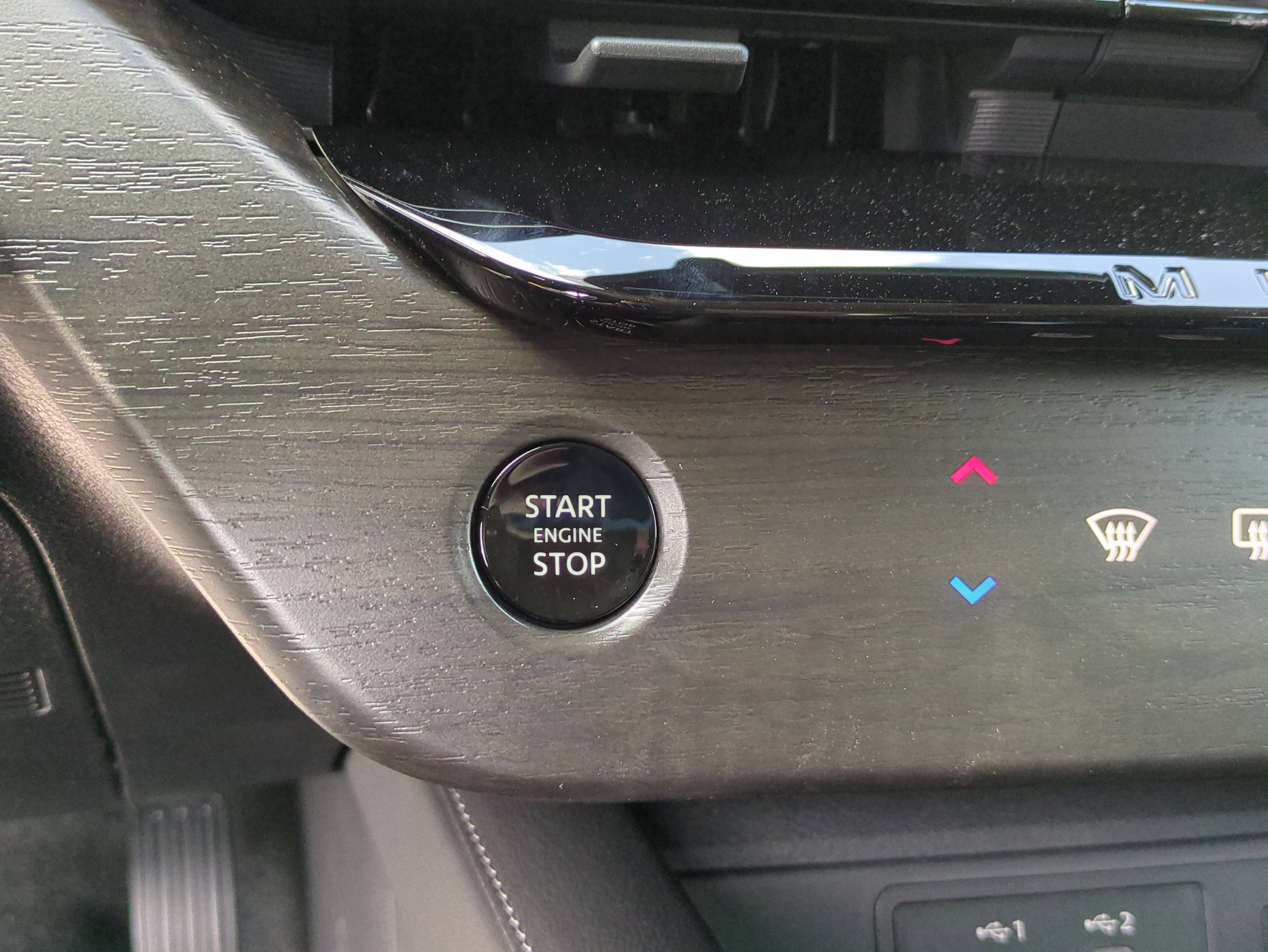 New 2025 Nissan Murano SV image 16