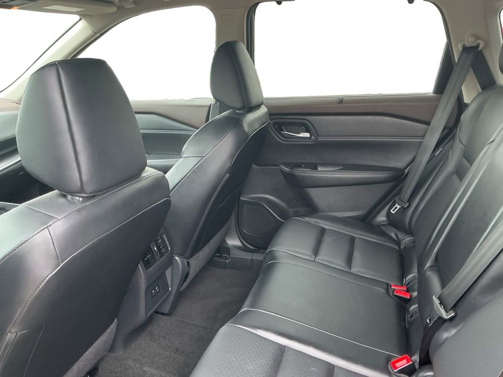 Used 2023 Nissan Rogue SV w/ SV Premium B Package AWD/4WD image 22