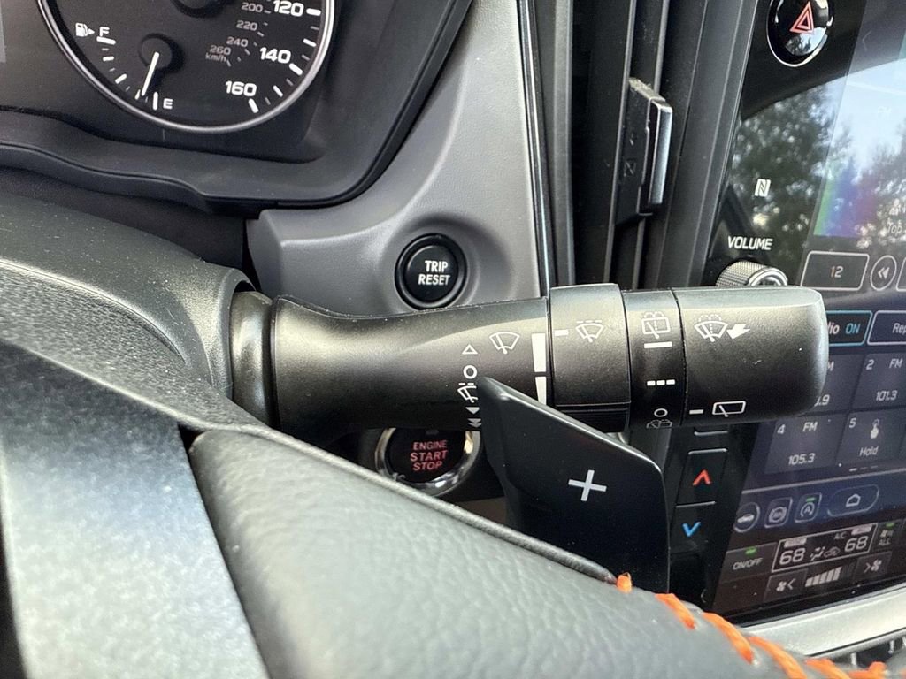 Used 2024 Subaru Crosstrek 2.5i Limited w/ Crosstrek Mirror Package image 35