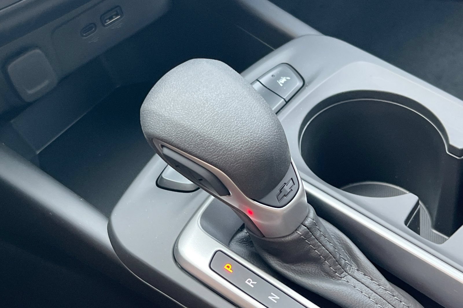 New 2026 Chevrolet Trax LS w/ LS Convenience Package FWD image 18