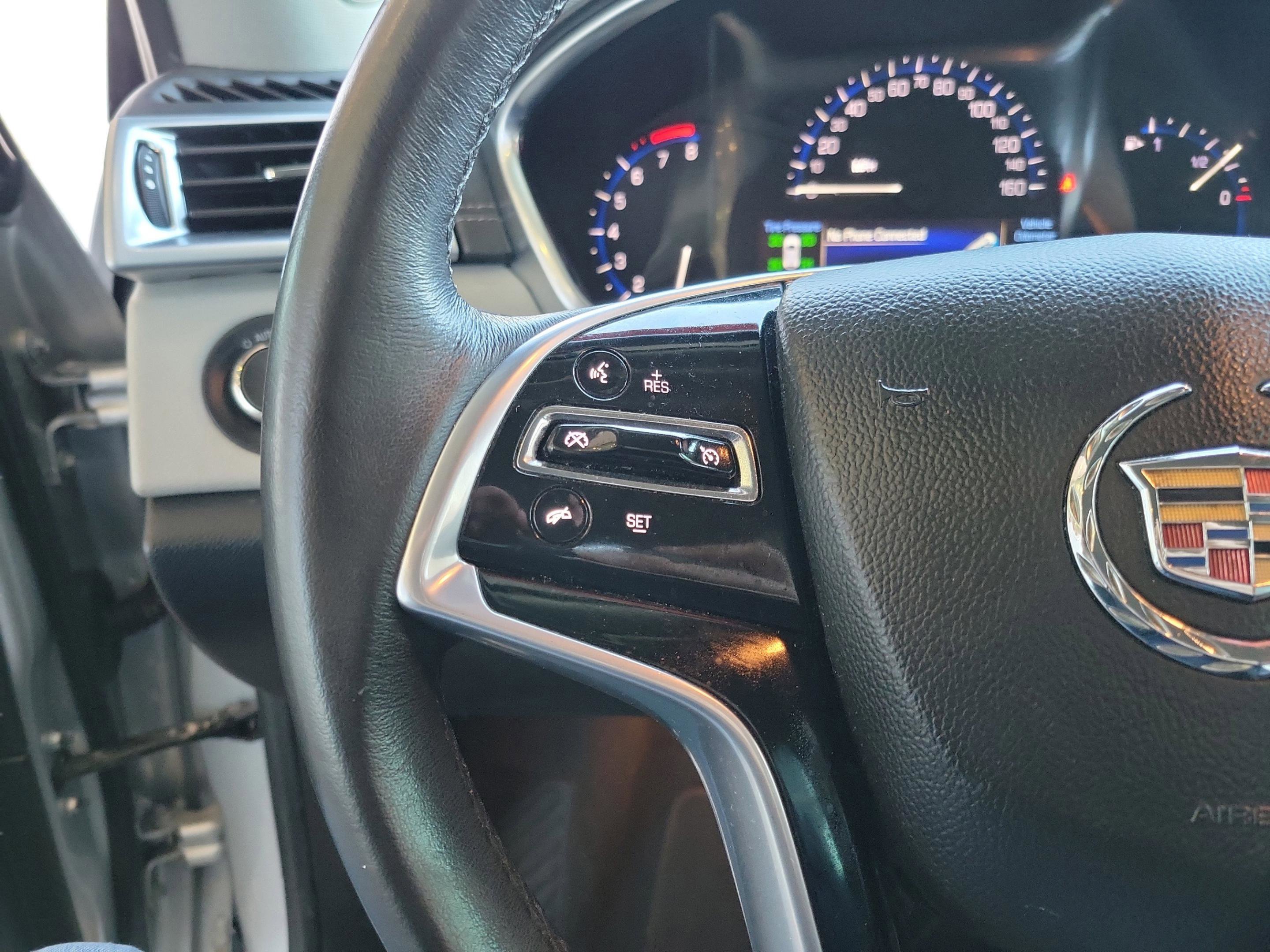 Used 2015 Cadillac SRX FWD image 17