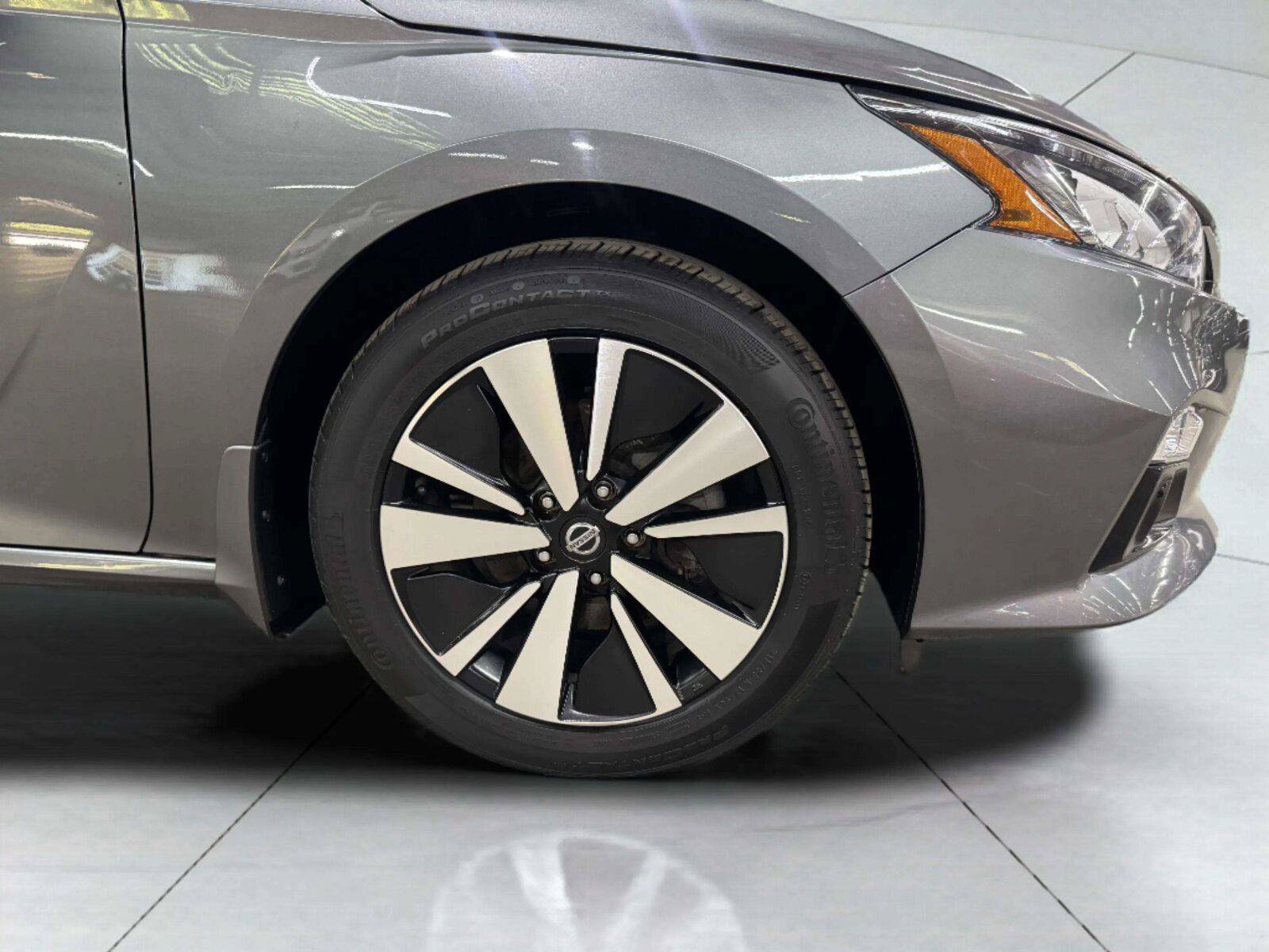 Used 2019 Nissan Altima 2.5 SV AWD/4WD image 44