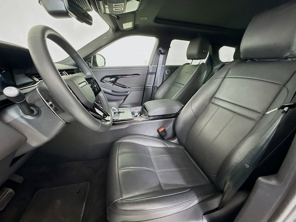 Used 2024 Land Rover Range Rover Evoque S image 22
