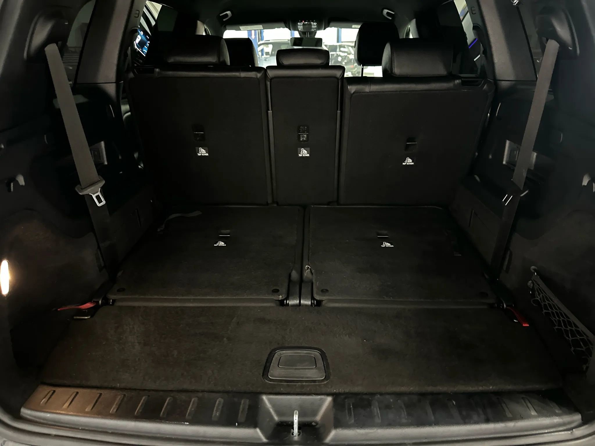 Used 2021 Mercedes-Benz GLB 250 GLB 250 Sport Utility 4D image 17