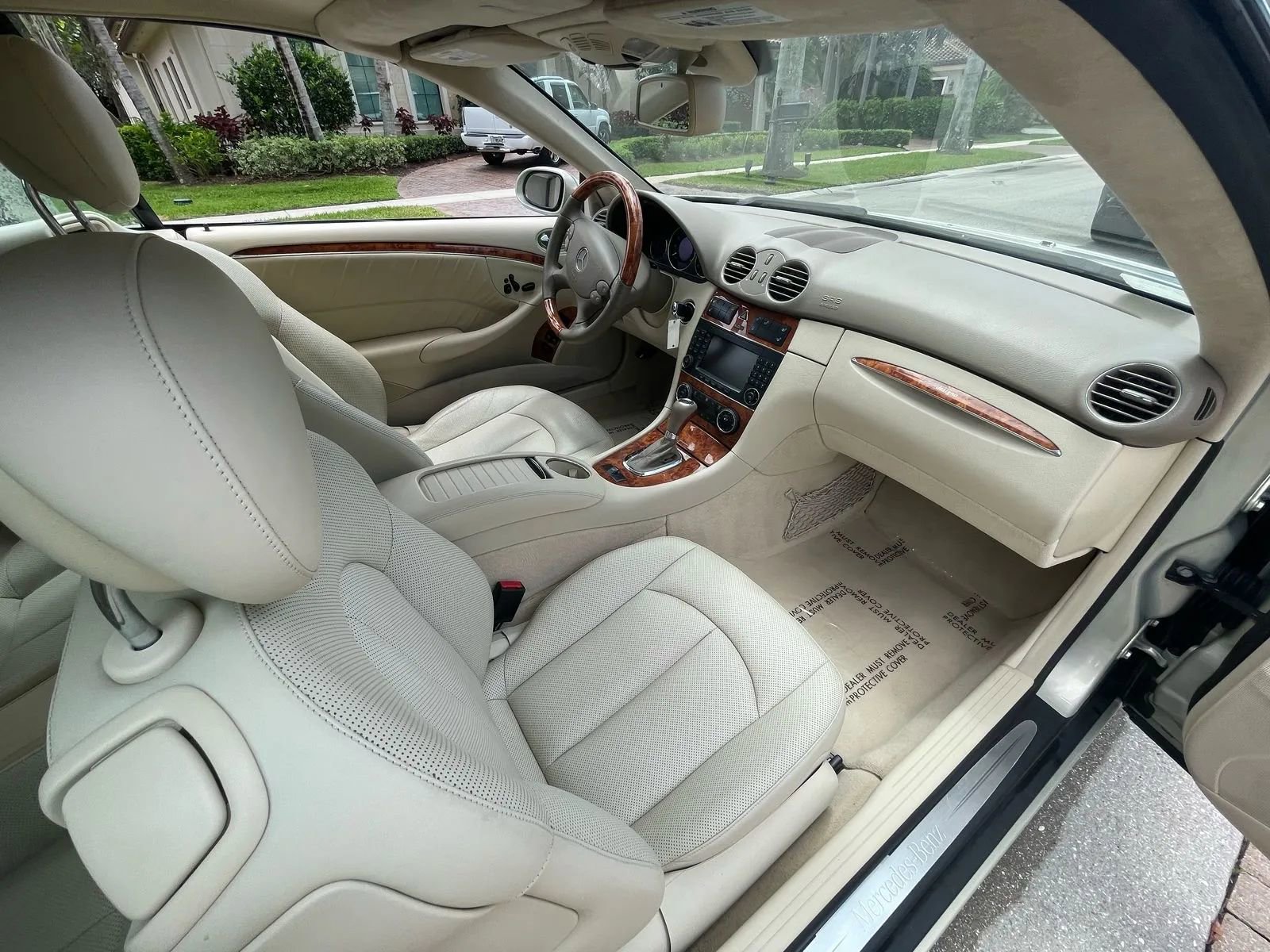 Used 2007 Mercedes-Benz CLK 350 Cabriolet image 23