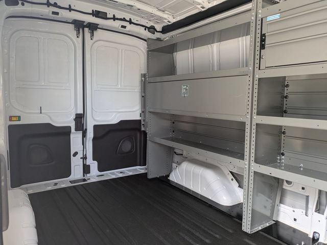 Used 2022 Ford E-Transit Medium Roof RWD image 15
