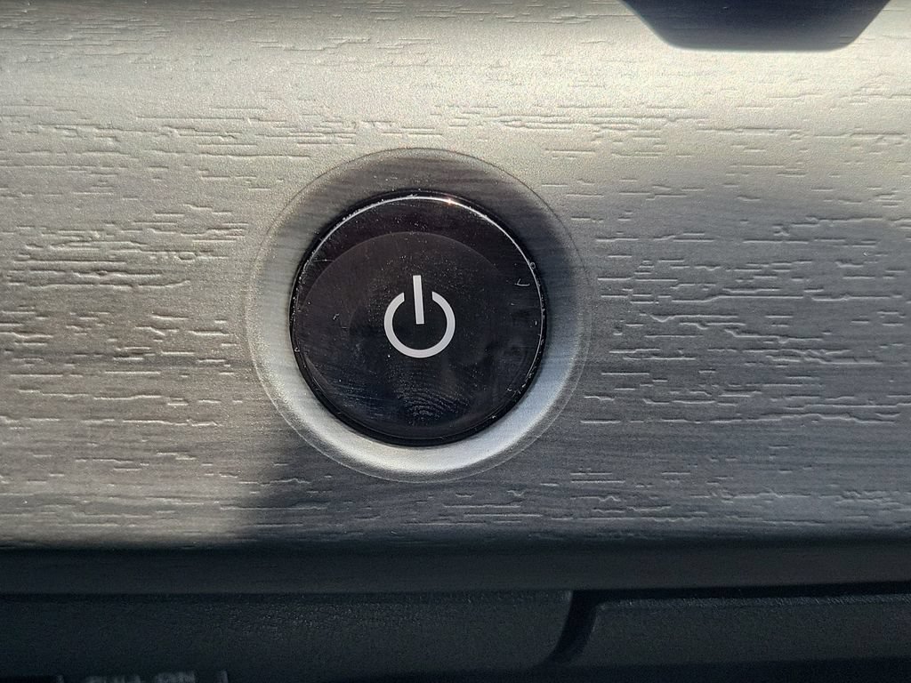 Certified 2024 Nissan Ariya AWD image 38
