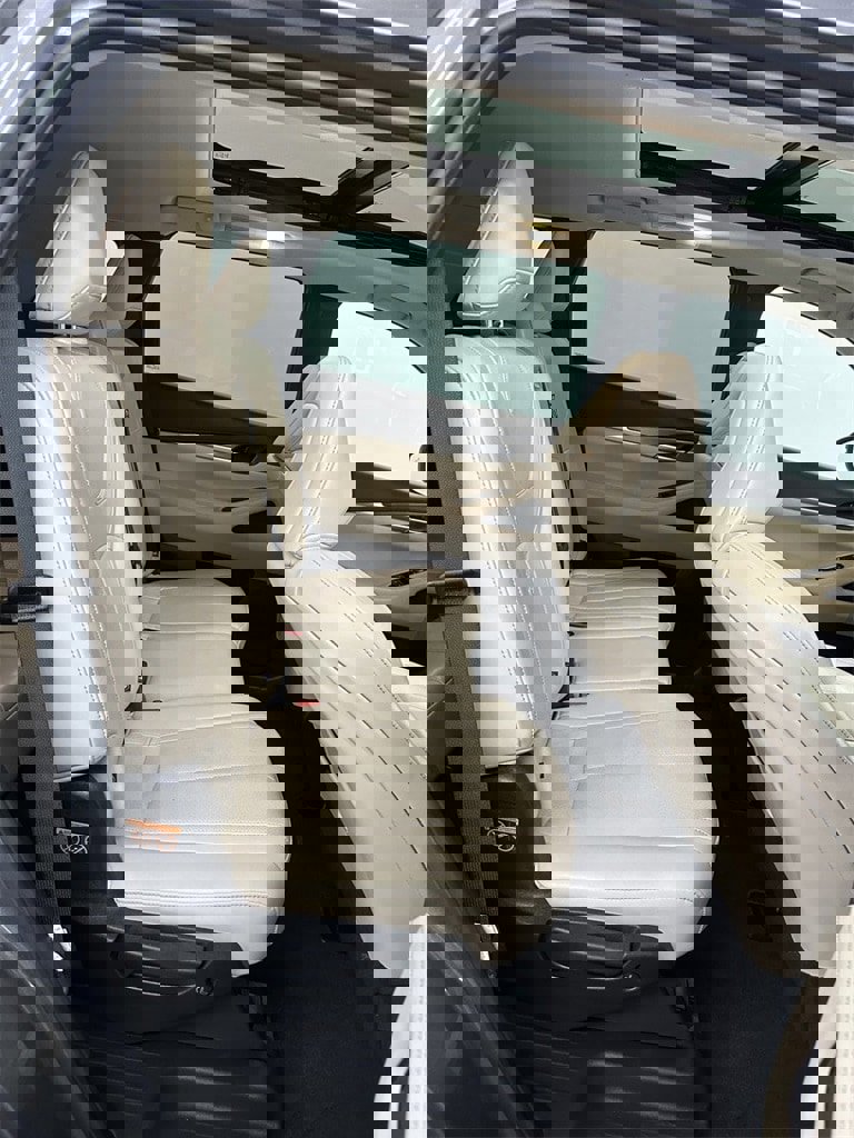 Used 2023 INFINITI QX60 Luxe image 41