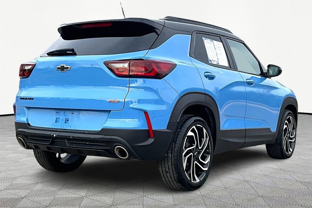 Used 2024 Chevrolet TrailBlazer RS image 2
