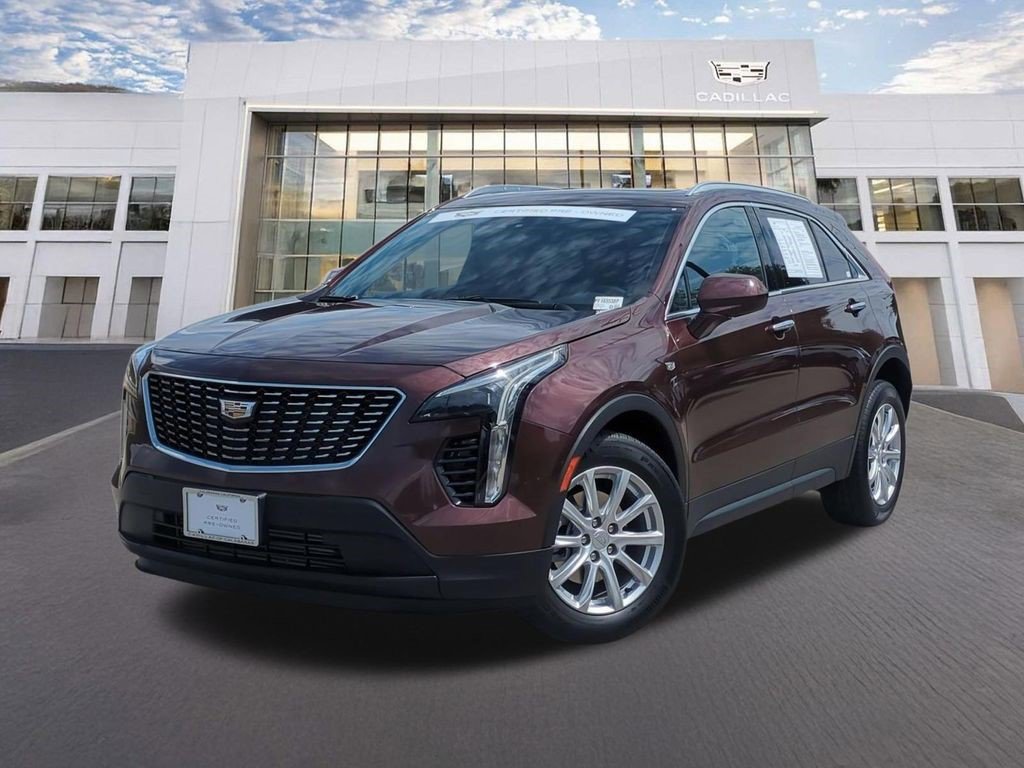 Certified 2023 Cadillac XT4 Luxury w/ Cold Weather Package image 1
