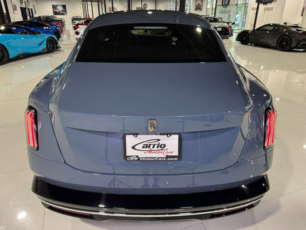 Used 2024 Rolls-Royce Spectre w/ Spectre Launch Package image 6