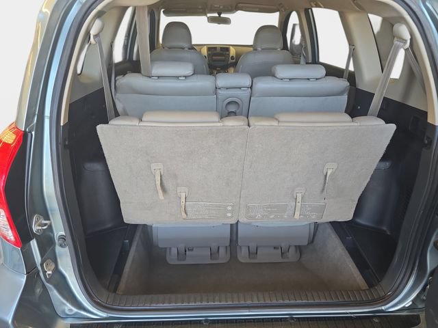 Used 2007 Toyota RAV4 4WD w/ 3rd Row image 14
