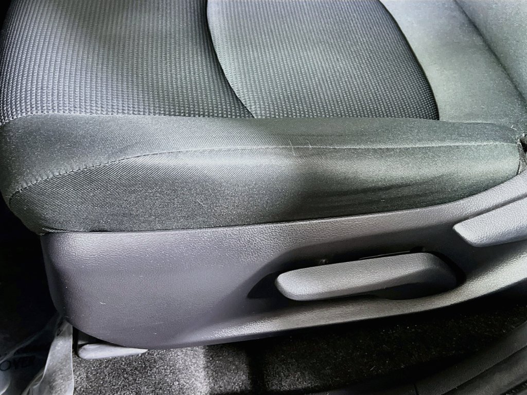 Certified 2020 Toyota RAV4 LE w/ Carpet Mat Package AWD/4WD image 16