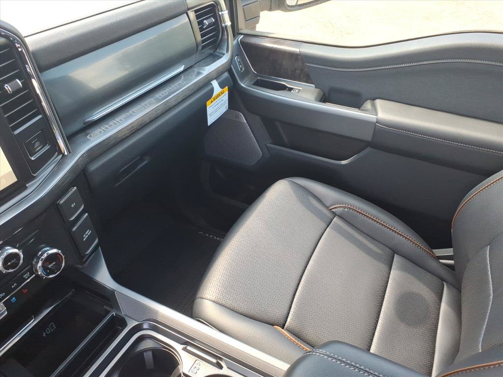 New 2026 Ford F250 4x4 Crew Cab Super Duty image 17