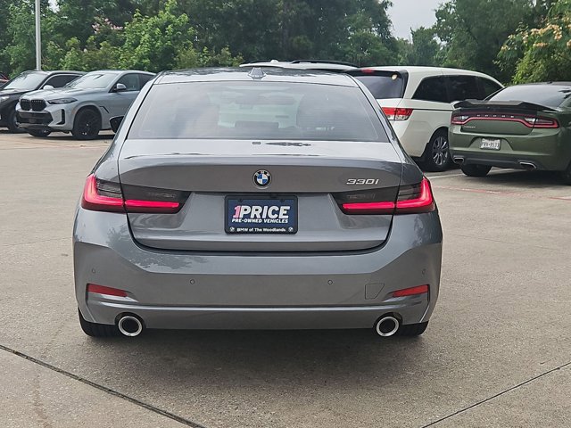Certified 2023 BMW 330i Sedan w/ Parking Assistance Package RWD image 7