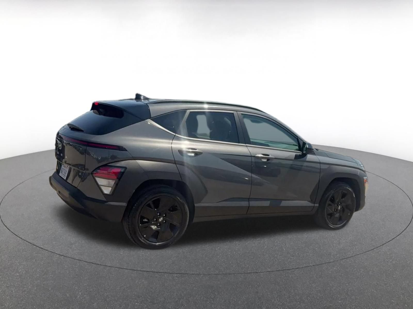 Used 2026 Hyundai Kona SEL Sport FWD image 15