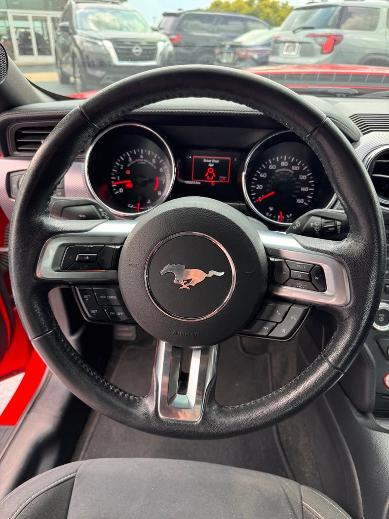 Used 2017 Ford Mustang GT RWD image 16