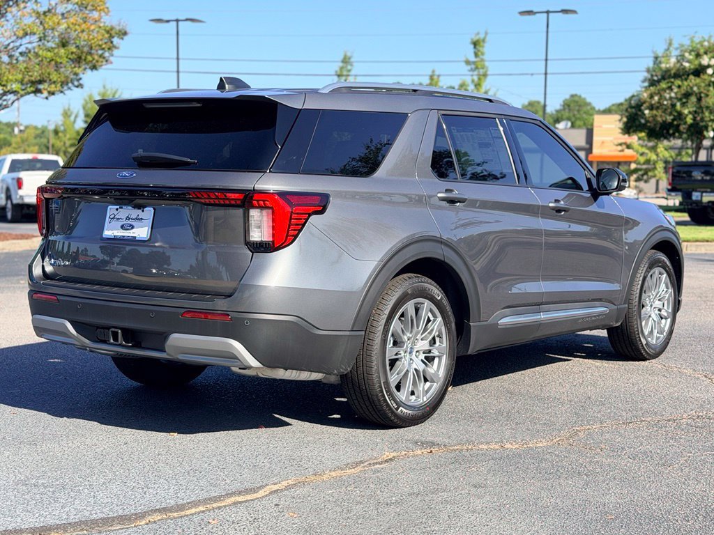 New 2026 Ford Explorer Platinum RWD image 4