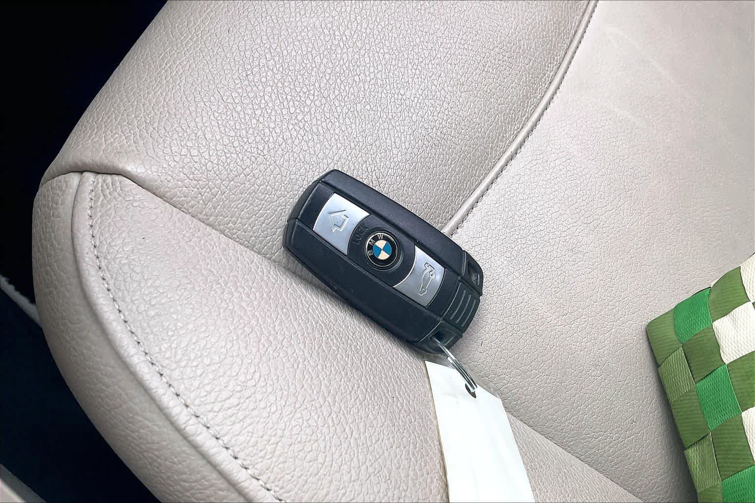 Used 2014 BMW X1 sDrive28i RWD image 13