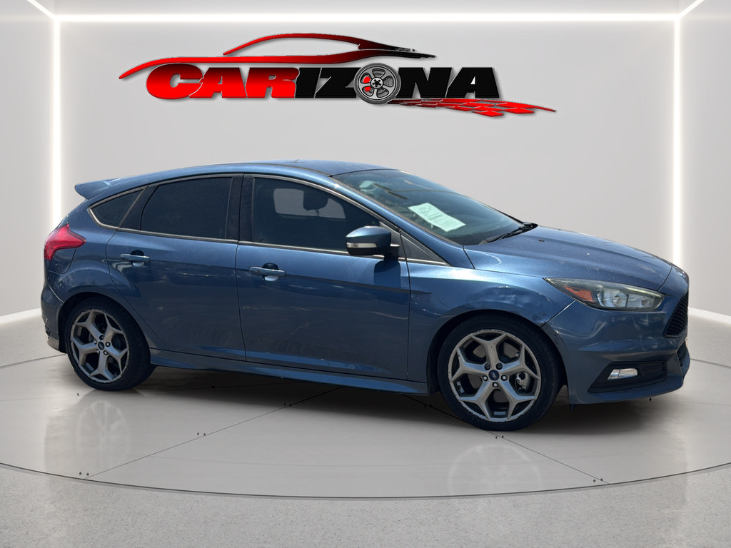 Used 2018 Ford Focus ST FWD image 1