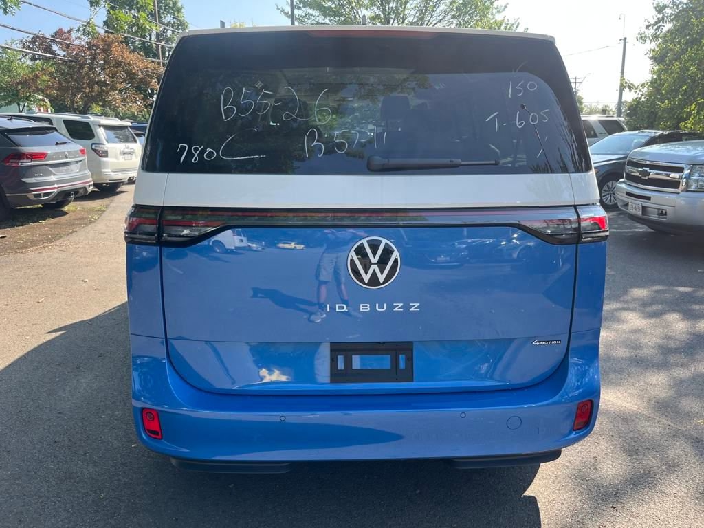 New 2025 Volkswagen ID. Buzz 1st Edition image 5
