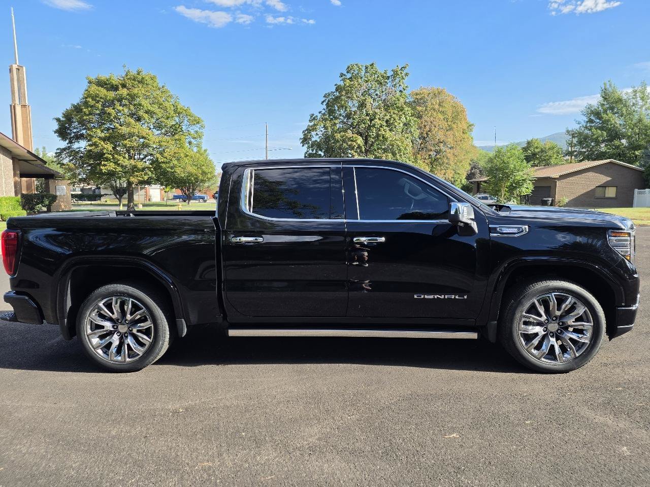 Used 2024 GMC Sierra 1500 Denali AWD/4WD image 6