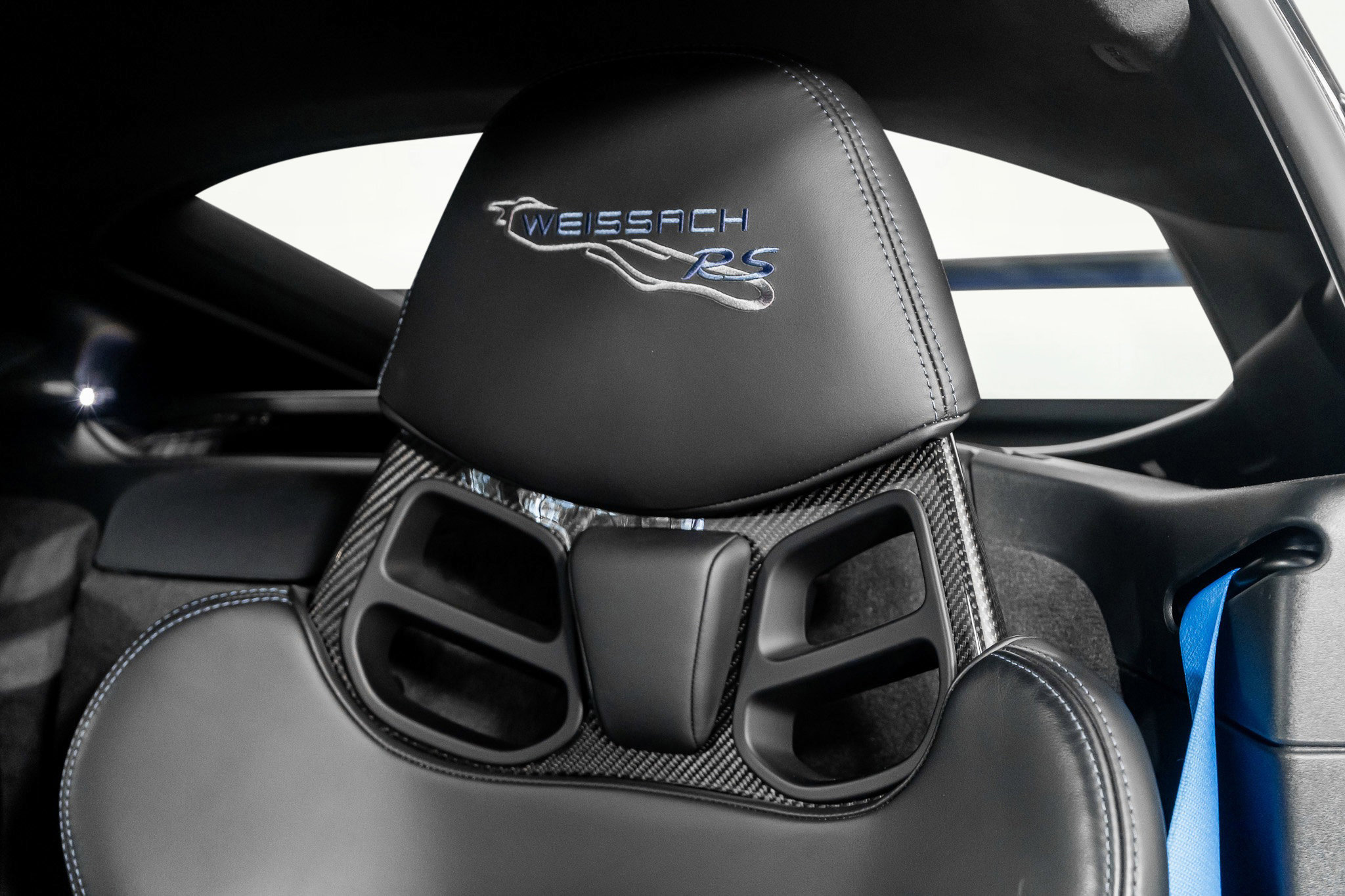 Used 2023 Porsche 718 Cayman GT4 RS w/ Weissach Package image 32