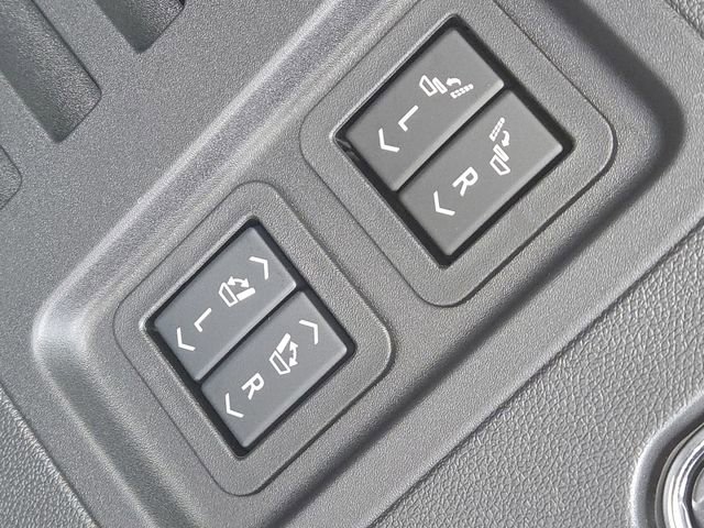 New 2026 Buick Enclave Preferred w/ Power Package image 9