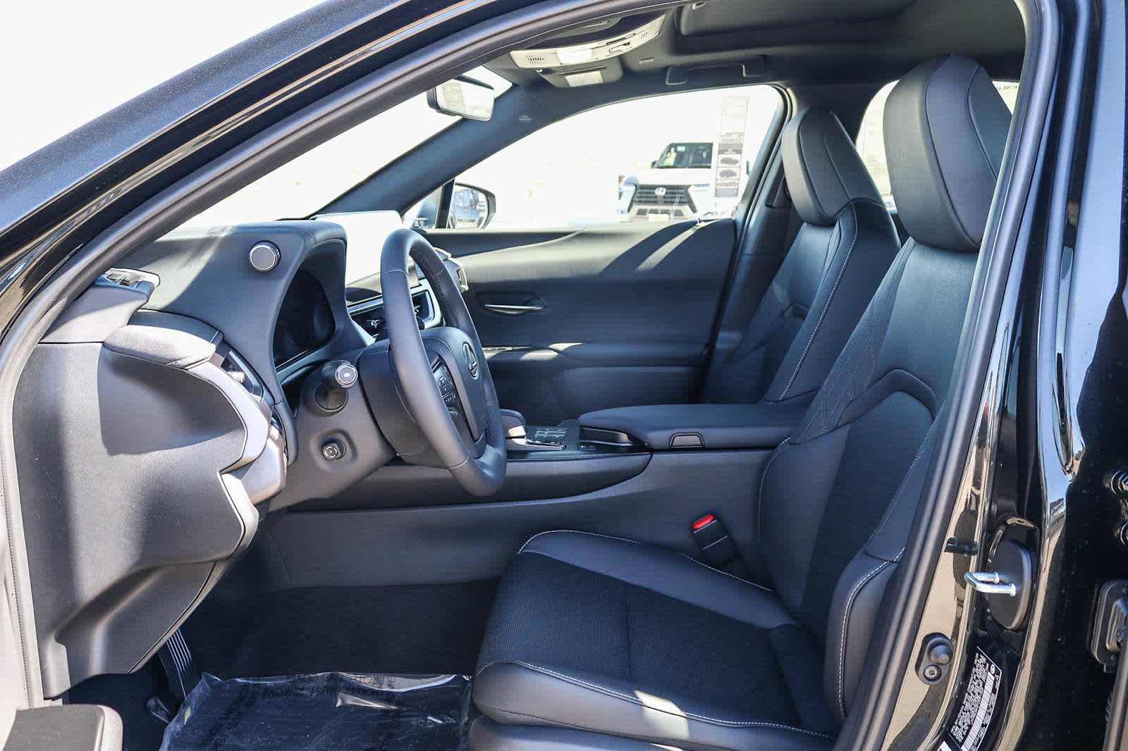New 2026 Lexus UX 300h FWD image 20