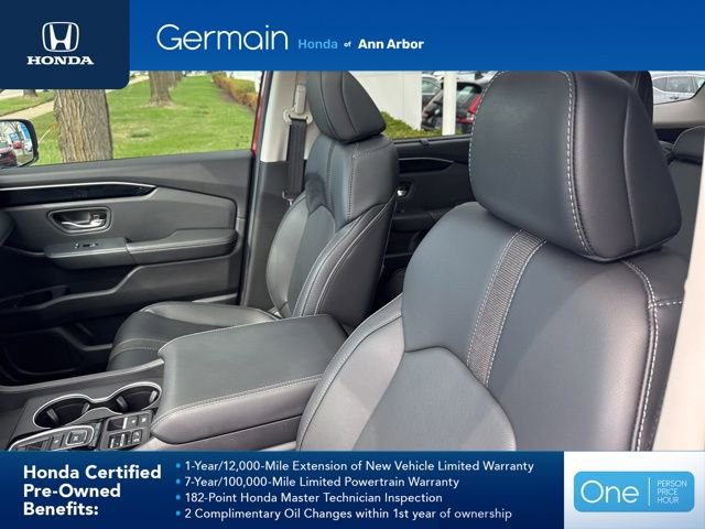 Certified 2025 Honda Pilot Touring image 19