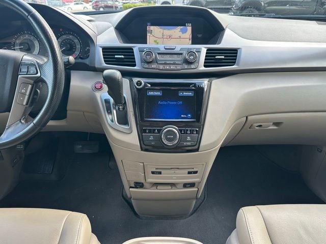 Used 2016 Honda Odyssey Touring Elite image 17