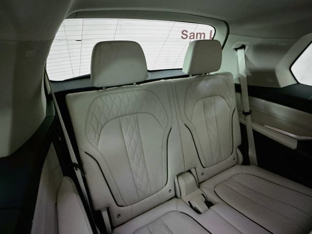 Used 2022 BMW X7 xDrive40i w/ Premium Package AWD/4WD image 28