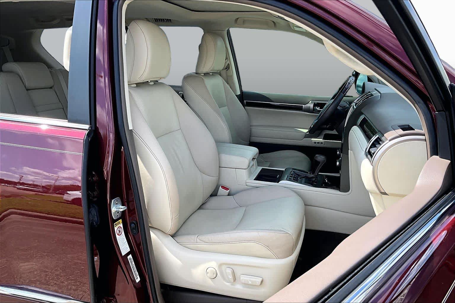 Used 2019 Lexus GX 460 Premium w/ Premium Package AWD/4WD image 9