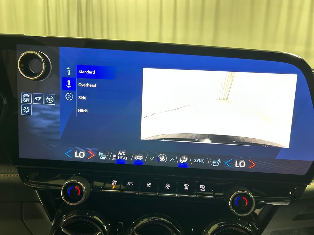 Used 2024 Chevrolet Blazer EV RS image 18