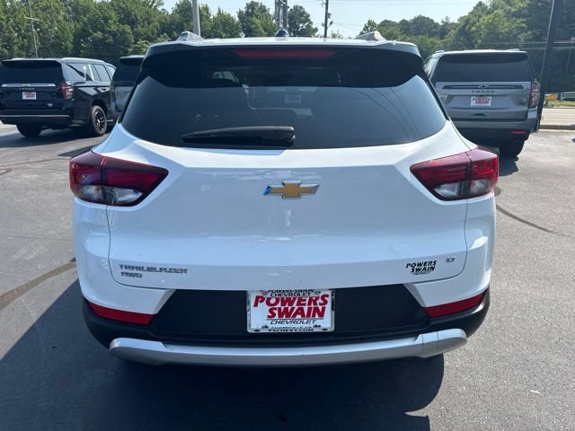 Used 2025 Chevrolet TrailBlazer LT AWD/4WD image 4