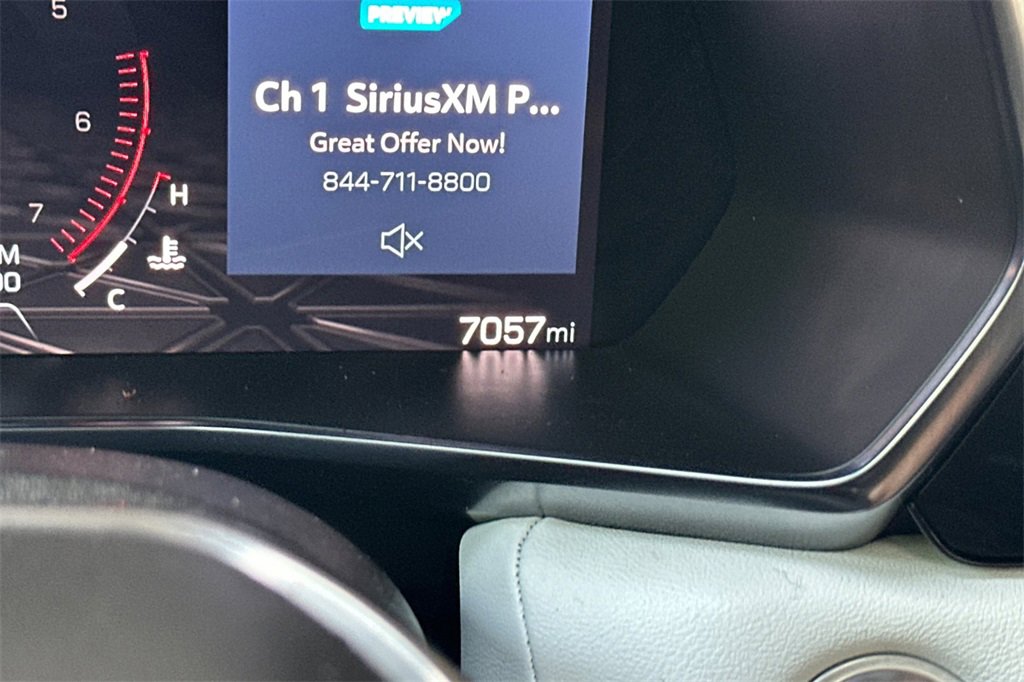 Used 2024 GMC Canyon AT4X image 27