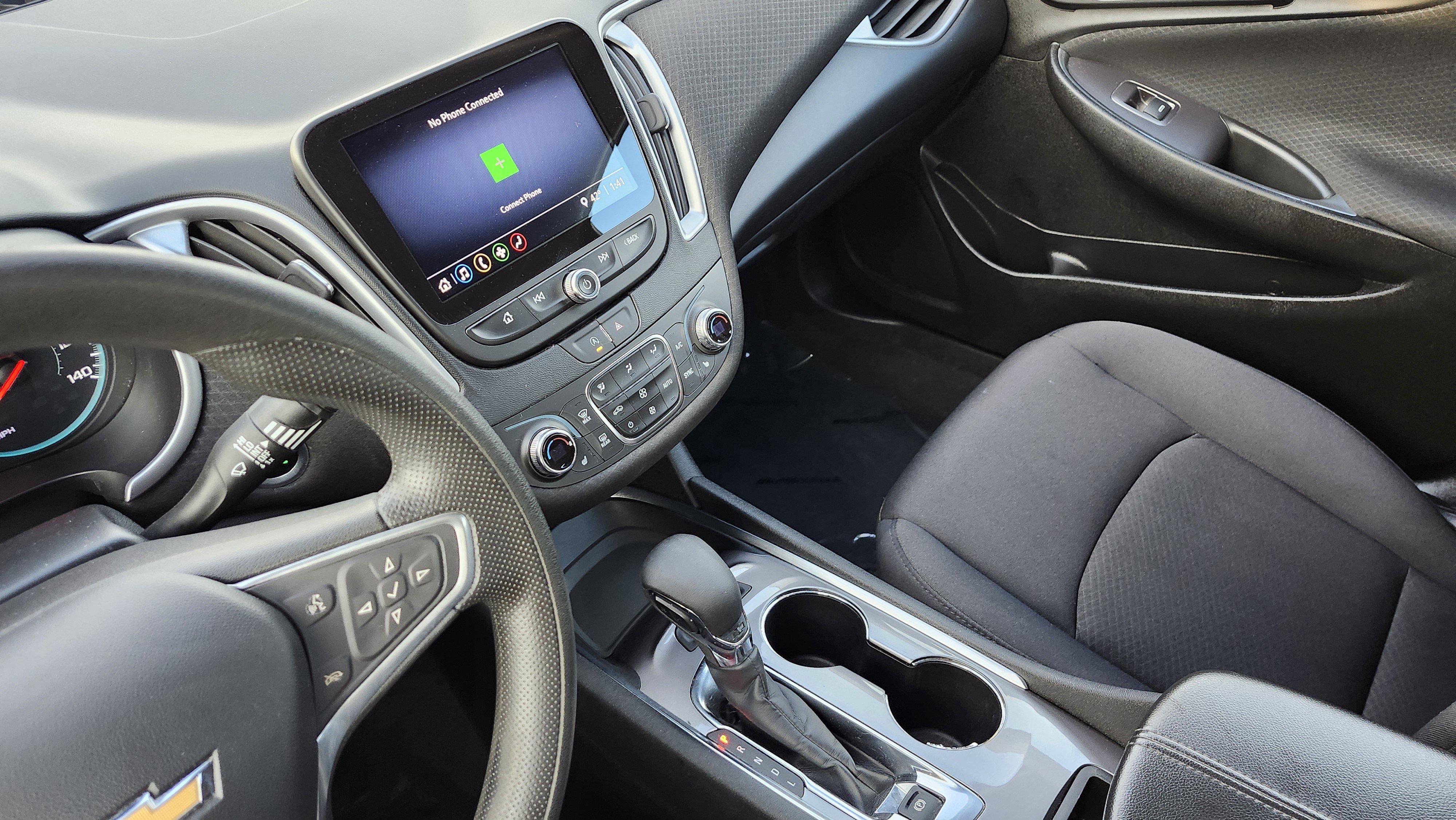 Used 2022 Chevrolet Malibu LT image 28