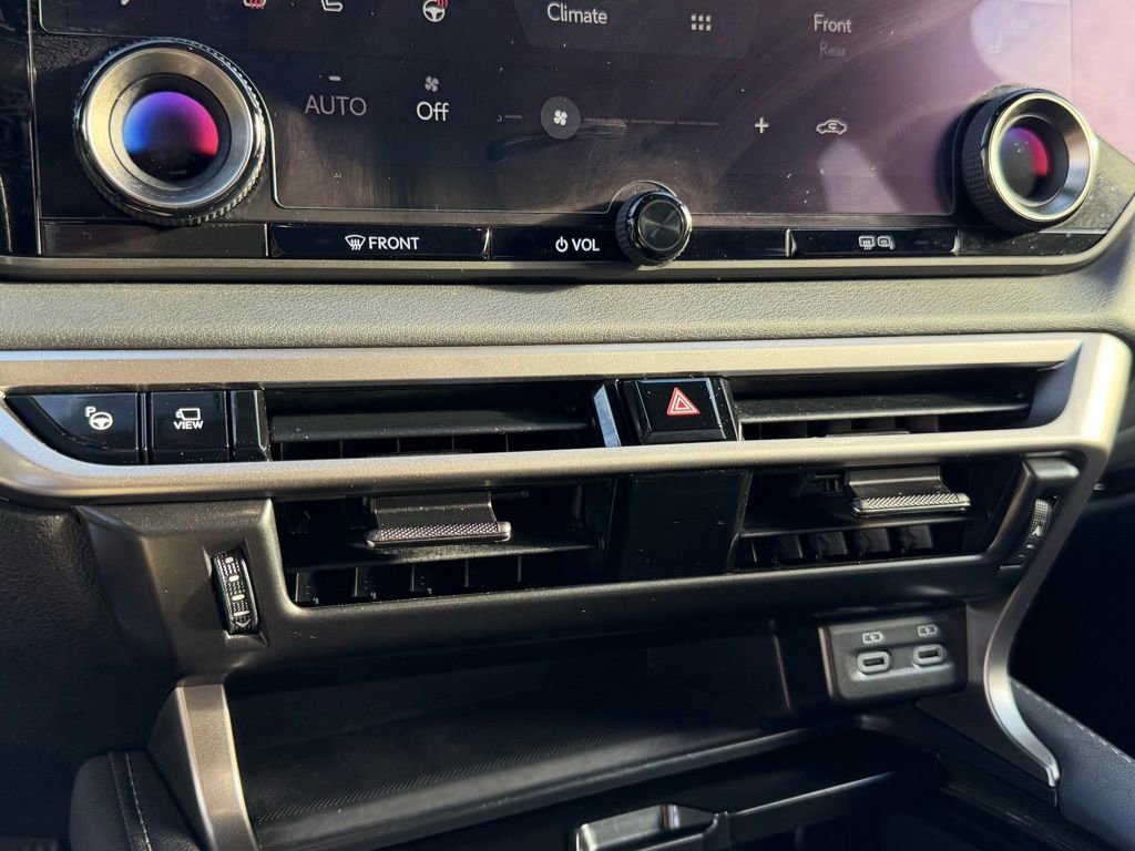 Used 2024 Lexus RX 350 AWD image 26