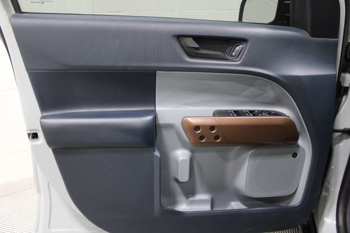 Used 2024 Ford Maverick Lariat w/ FX4 Off-Road Package image 17