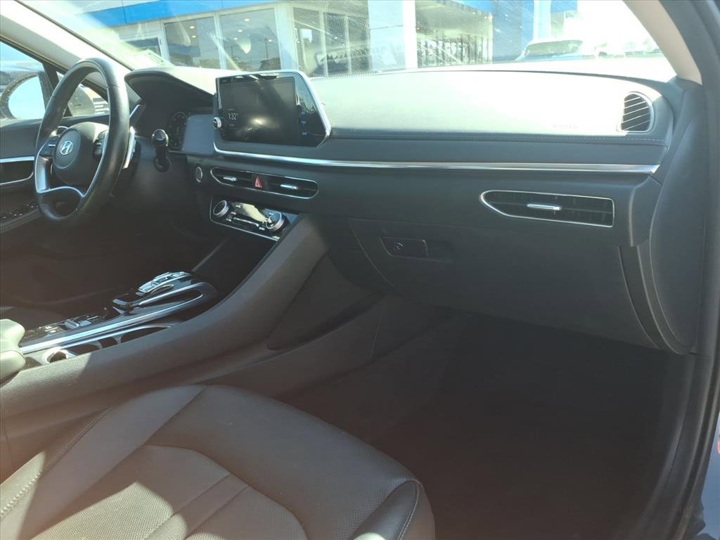 Used 2022 Hyundai Sonata Limited image 11