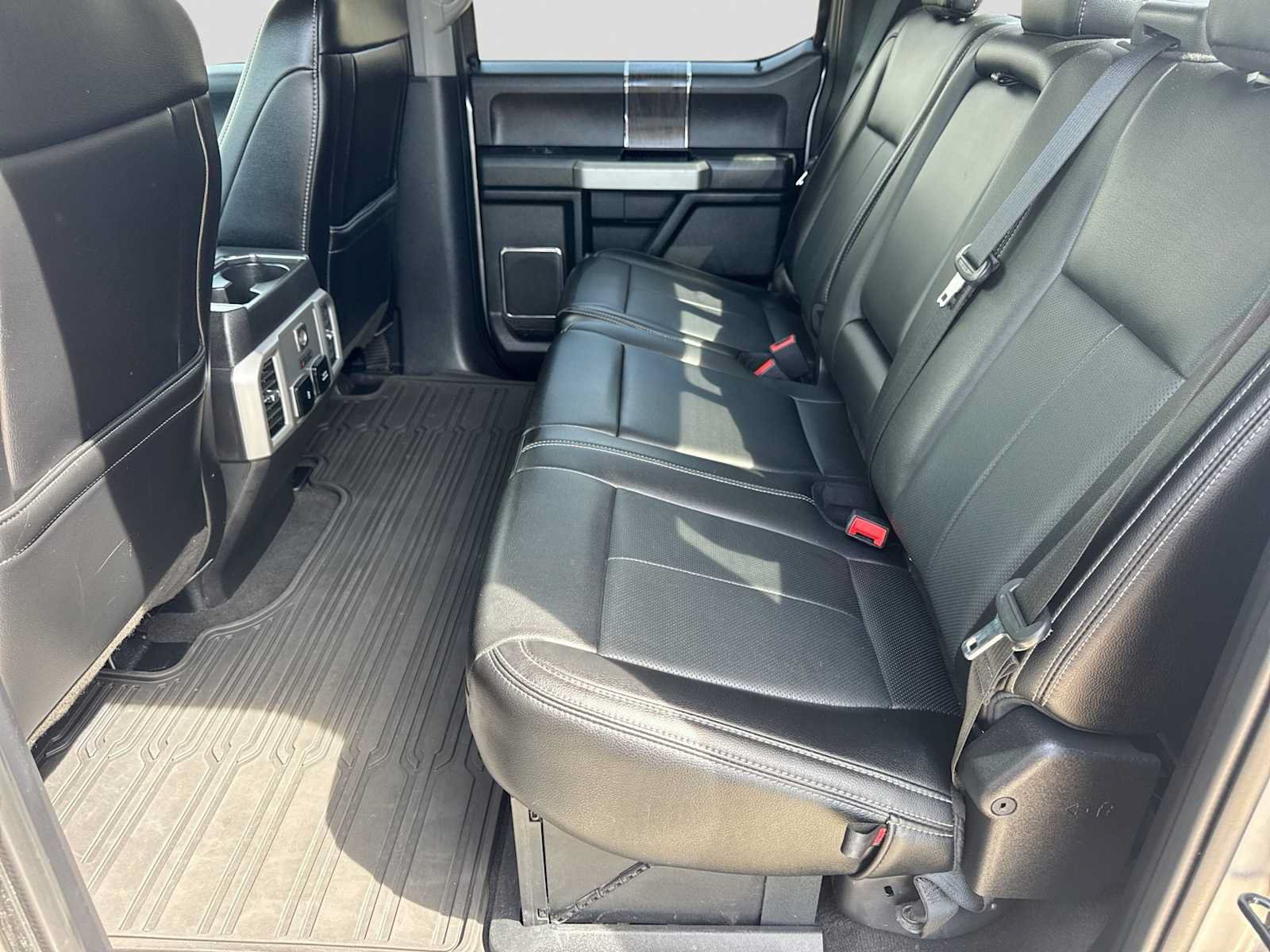 Used 2021 Ford F250 Lariat w/ Chrome Package AWD/4WD image 19