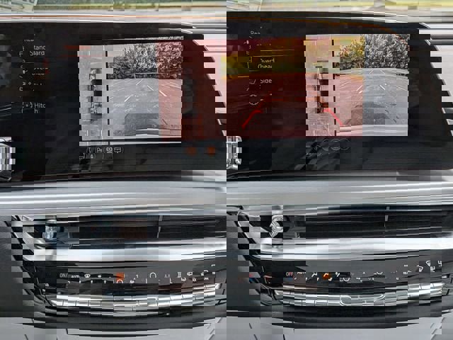 New 2026 Cadillac Lyriq Luxury image 17