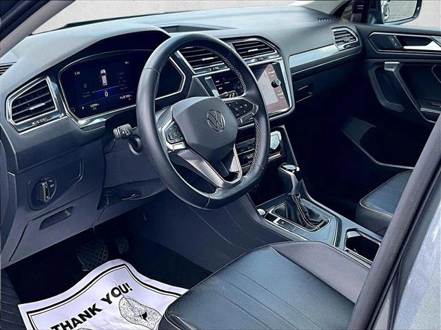 Used 2022 Volkswagen Tiguan SE FWD image 14